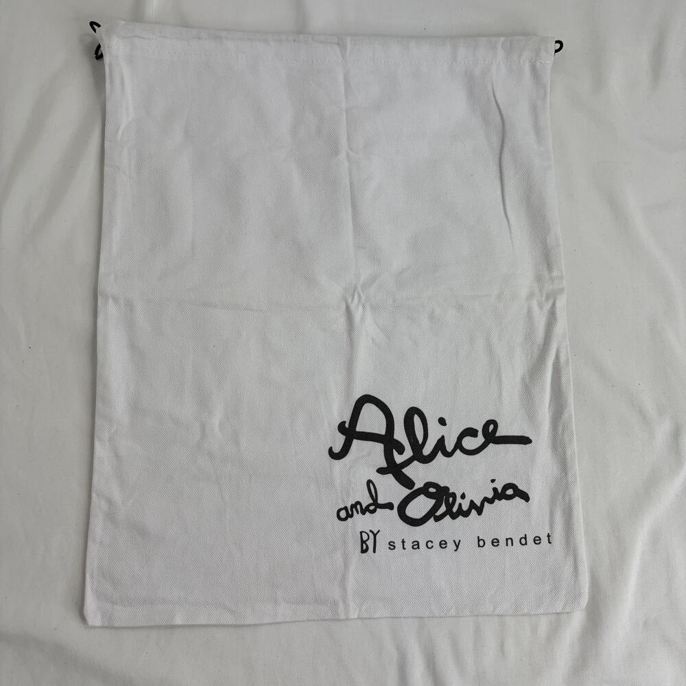 Alice & Olivia White Dust Bag storage, organization, travel.